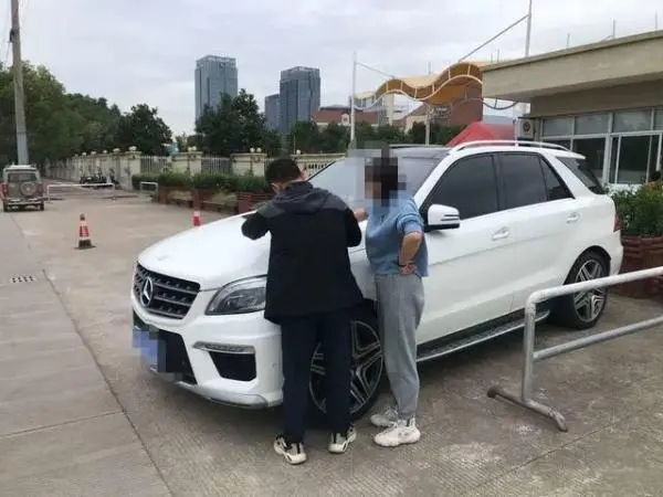 上海市侦探社：法院如何认定离婚中的过错行为?
